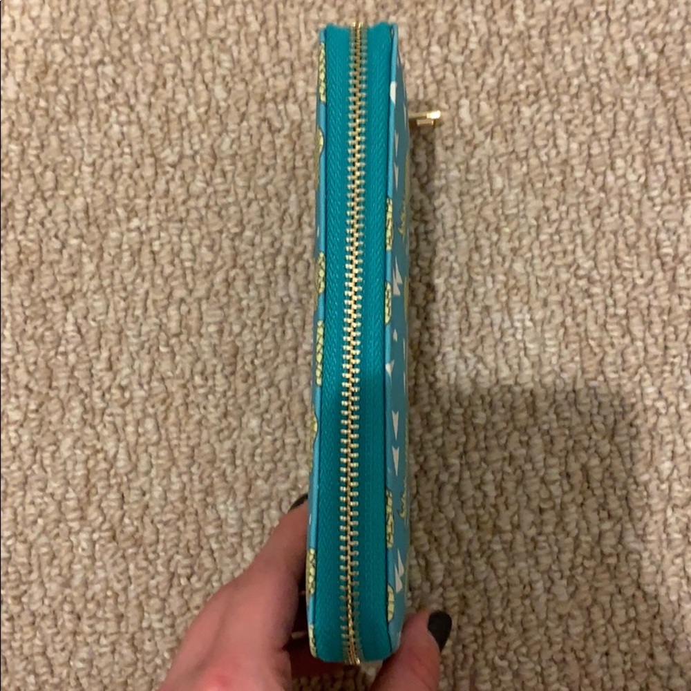 Wallet - Picture 2 of 3